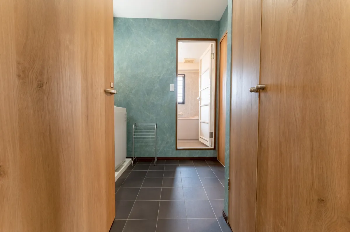 Darinホークス通り2F